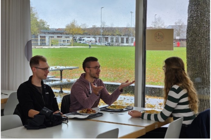 KlimaBlick team discussion
